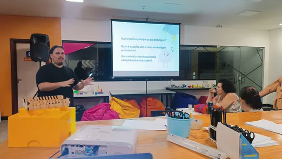 Design de Embalagens com Corte a Laser — Maceió, 20/08/2024